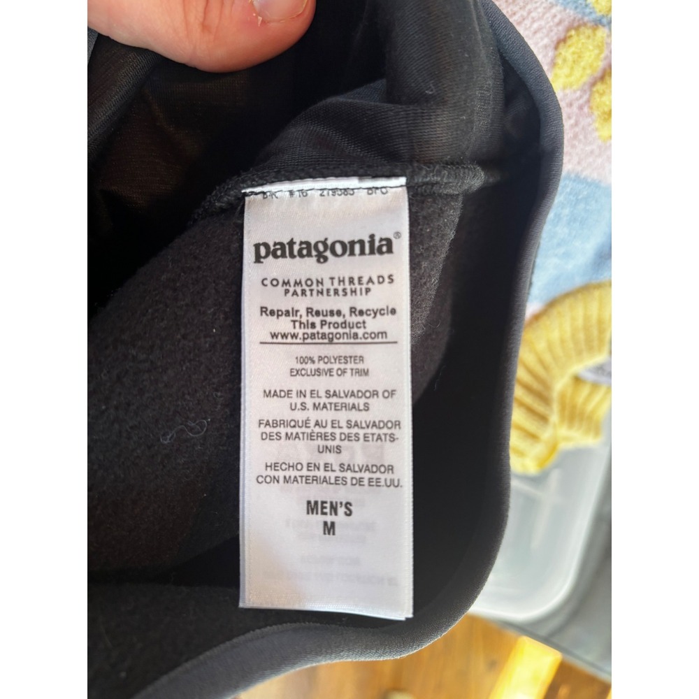 Patagonia Synchilla Fleece Vest Mens Medium Black Sunoco Logo Full Zip - Picture 6 of 7